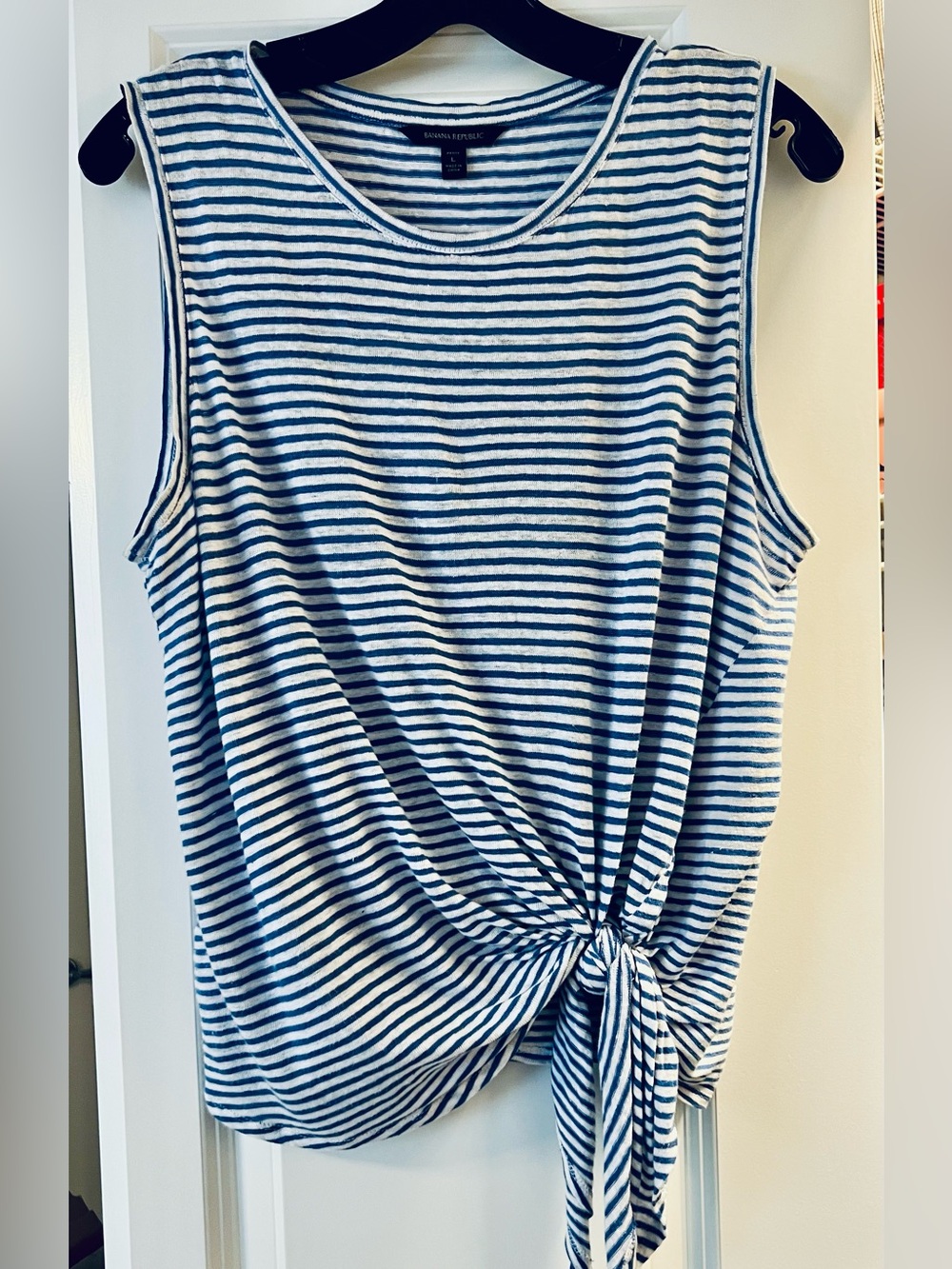 Banana Republic Linen Blue and White Striped Tie-Front Sleeveless Top - Picture 2 of 8